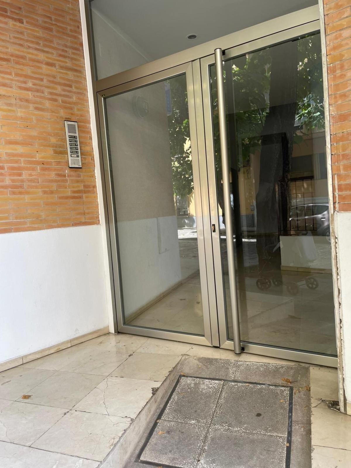Apartamento Entero En Los Jardines De Murillo Sevilla Exterior foto